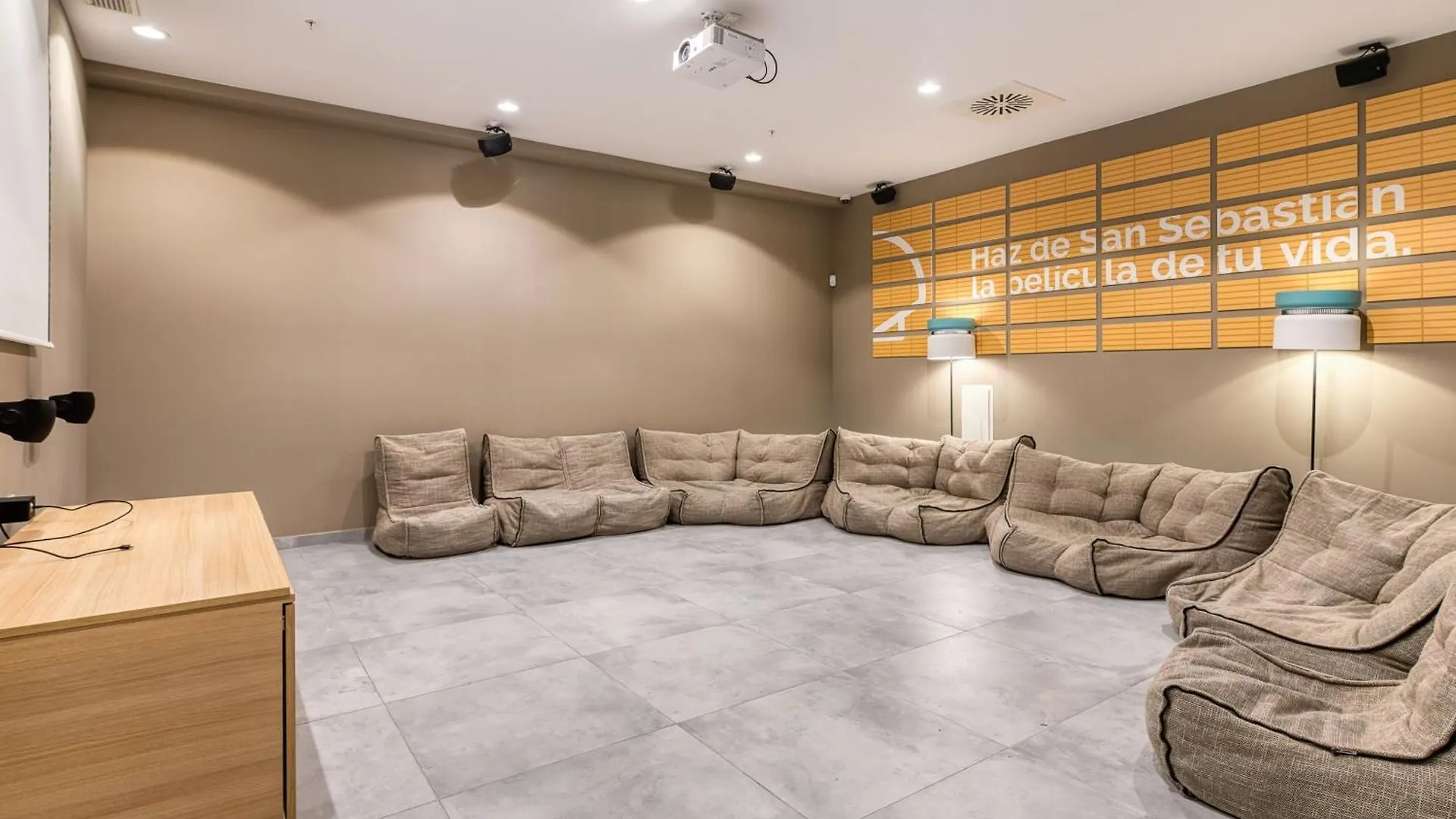 Livensa Living Studios סן סבסטיאן